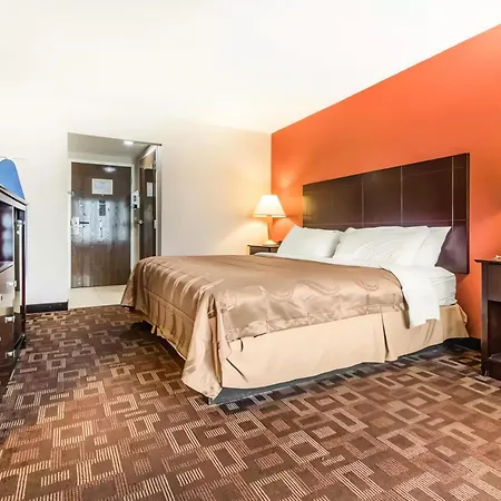 Quality Inn & Suites Lawrenceburg Extérieur photo