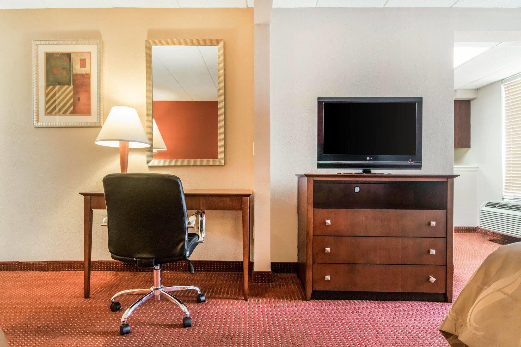 Quality & Hotel Lawrenceburg