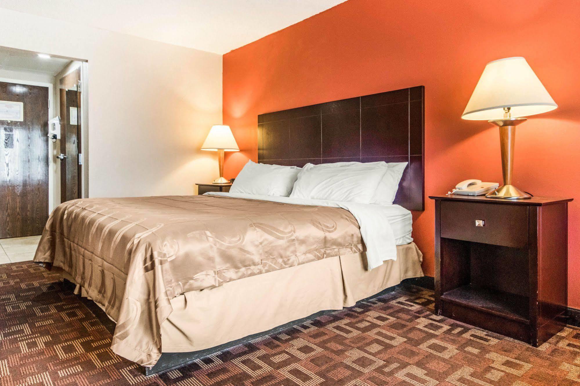 Hotel Quality & 2*
