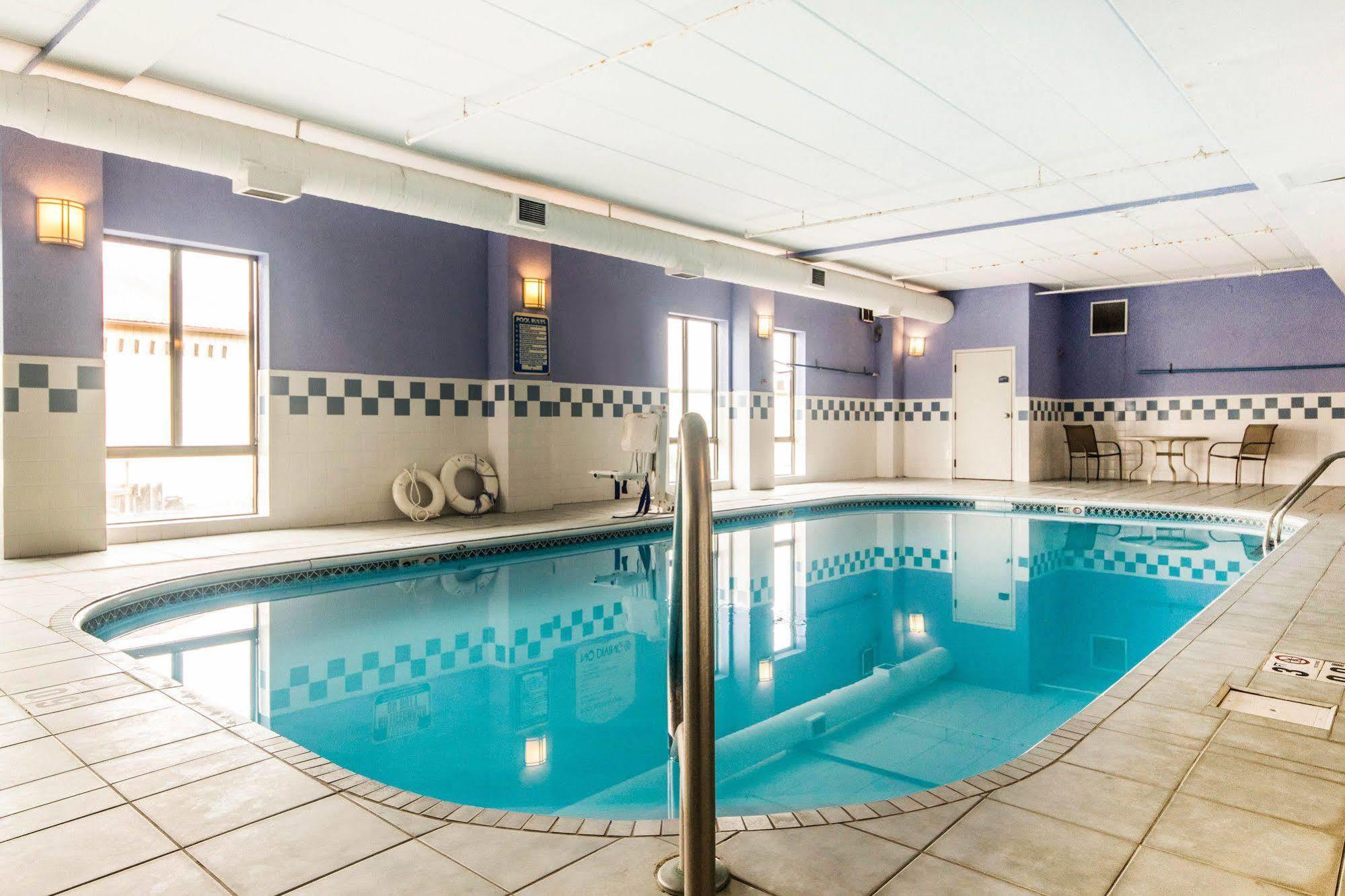 Quality & Hotel Lawrenceburg